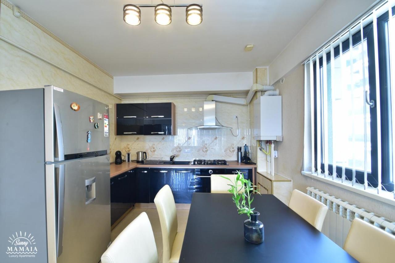 Sunny Luxury Apartment 2 Mamaia Exterior foto